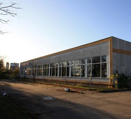 Jetzt neu: Halle/Lager/Produktion zur Miete in Prenzlau